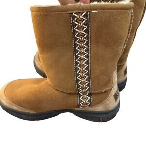 Vintage Ugg Australia Women's Ultimate Tasman embroidered boots Rare Y2K  sz 6